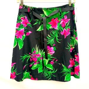 NWT New With Tags 12P Maximo Petite Hawaiian Floral Skirt Mini Women’s Summer